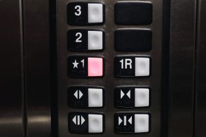 shutterstock_2715267173-300x200